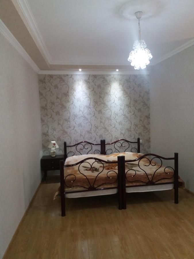 Guest House Darejani Kutaisi Esterno foto